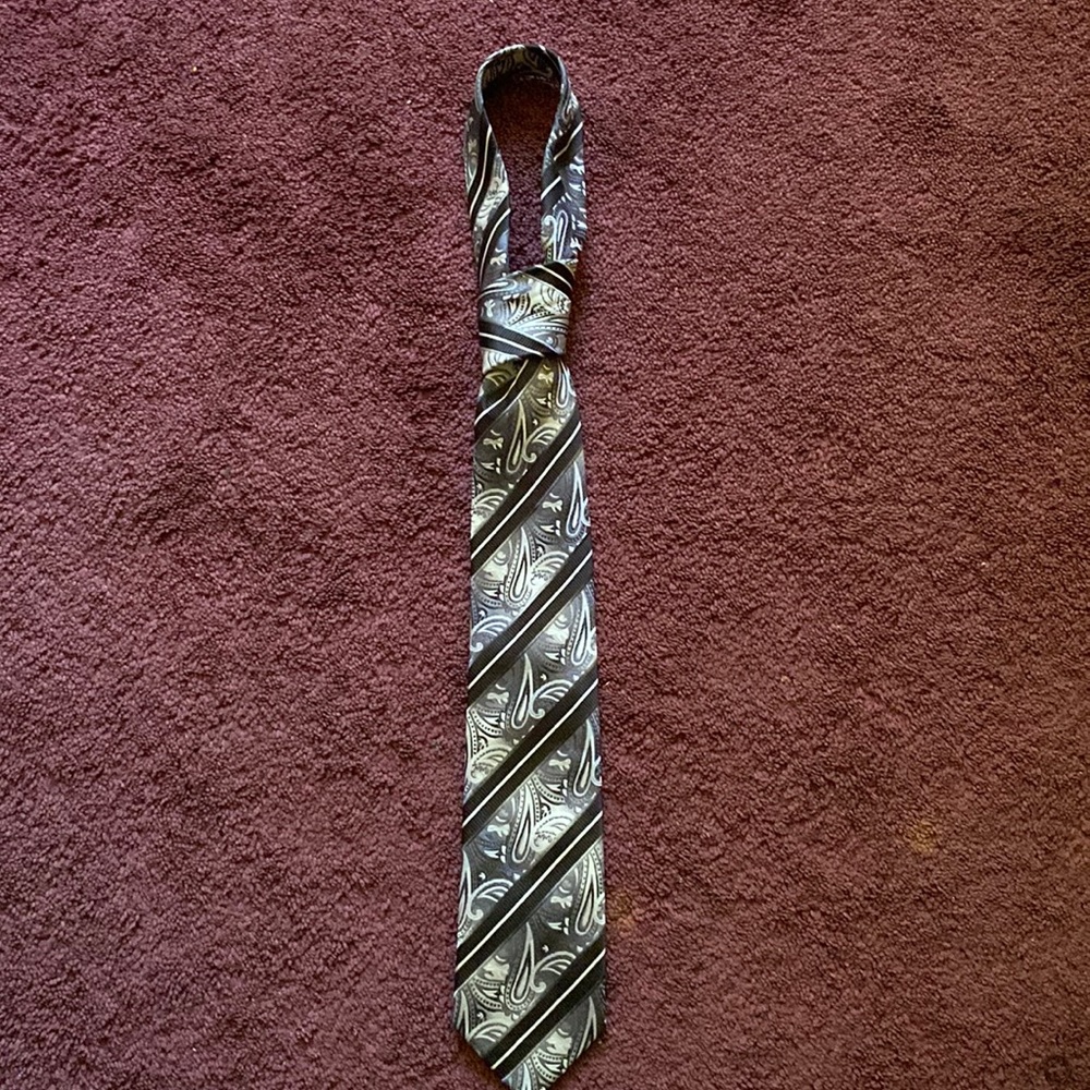 STACY ADAMS NECKTIE